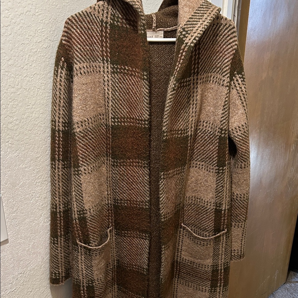 Elegant Plaid Hooded Cardigan